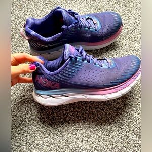 Hoka One One, W Clifton 5, size 7.5